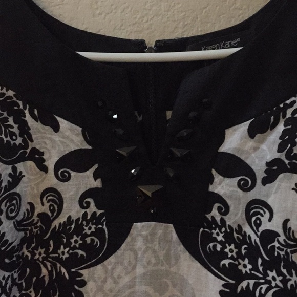 Black and white linen dress - Picture 2 of 3